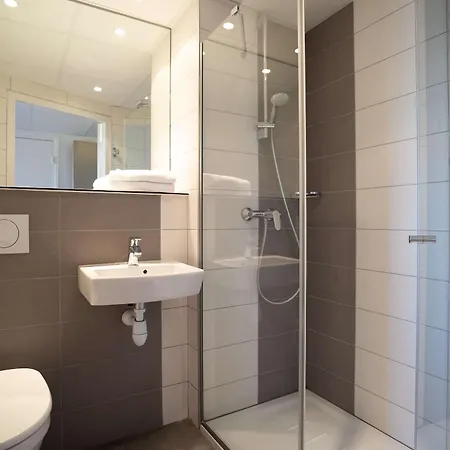 Premiere Classe Saint Etienne - Aéroport Bouthéon Hotel 2*